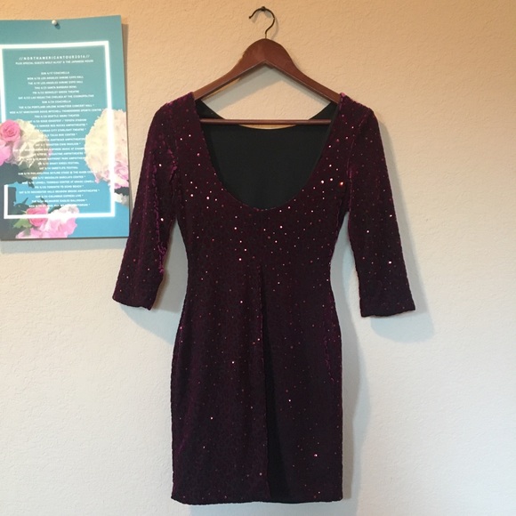As U Wish Velvet leopard sequin bodycon dress - Picture 3 of 3